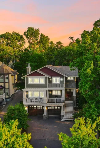 $1,495,000 | 17209 Grays Bay Boulevard, Minnetonka, MN 55391