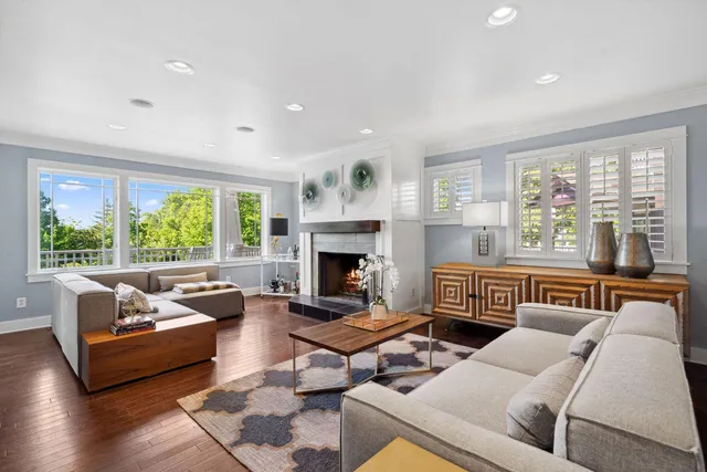 $1,495,000 | 17209 Grays Bay Boulevard, Wayzata, MN 55391