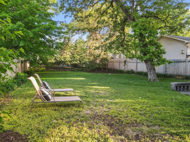 $1,495,000 | 17209 Grays Bay Boulevard, Wayzata, MN 55391