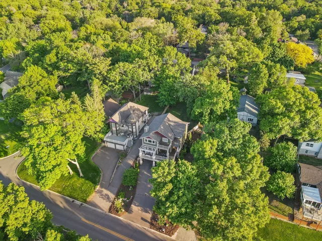 $1,495,000 | 17209 Grays Bay Boulevard, Wayzata, MN 55391