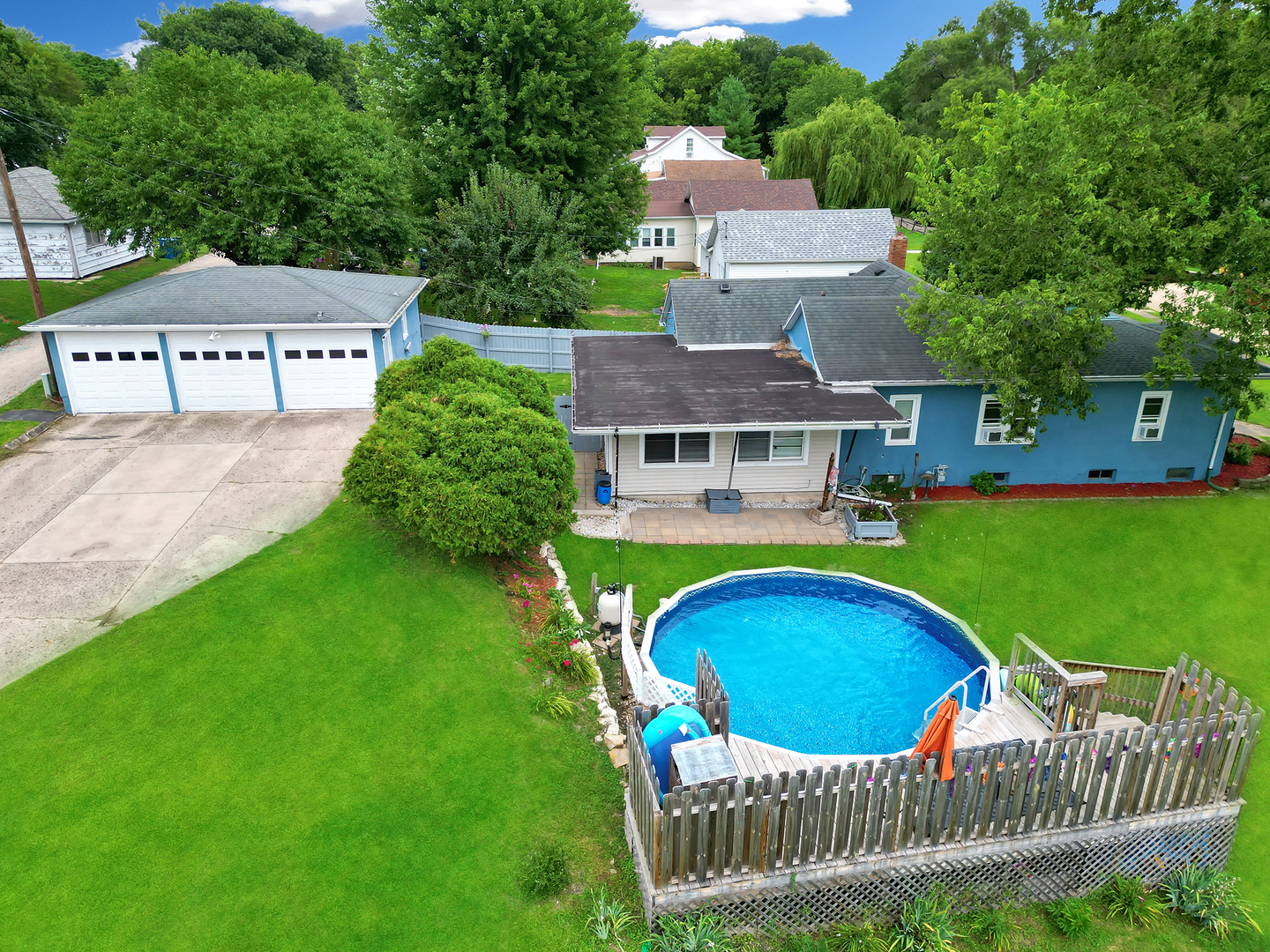 306 East Iowa Street Spring Valley, IL 61362 - Photo 3 of 44 Gallery Image 3