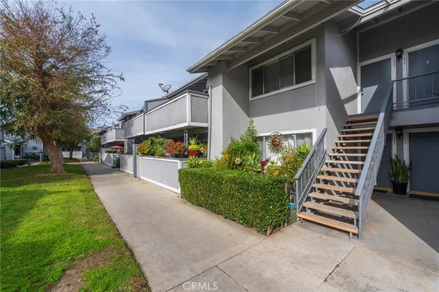 $549,000 | 1250 South Brookhurst Street, Unit 2033, Anaheim, CA 92804