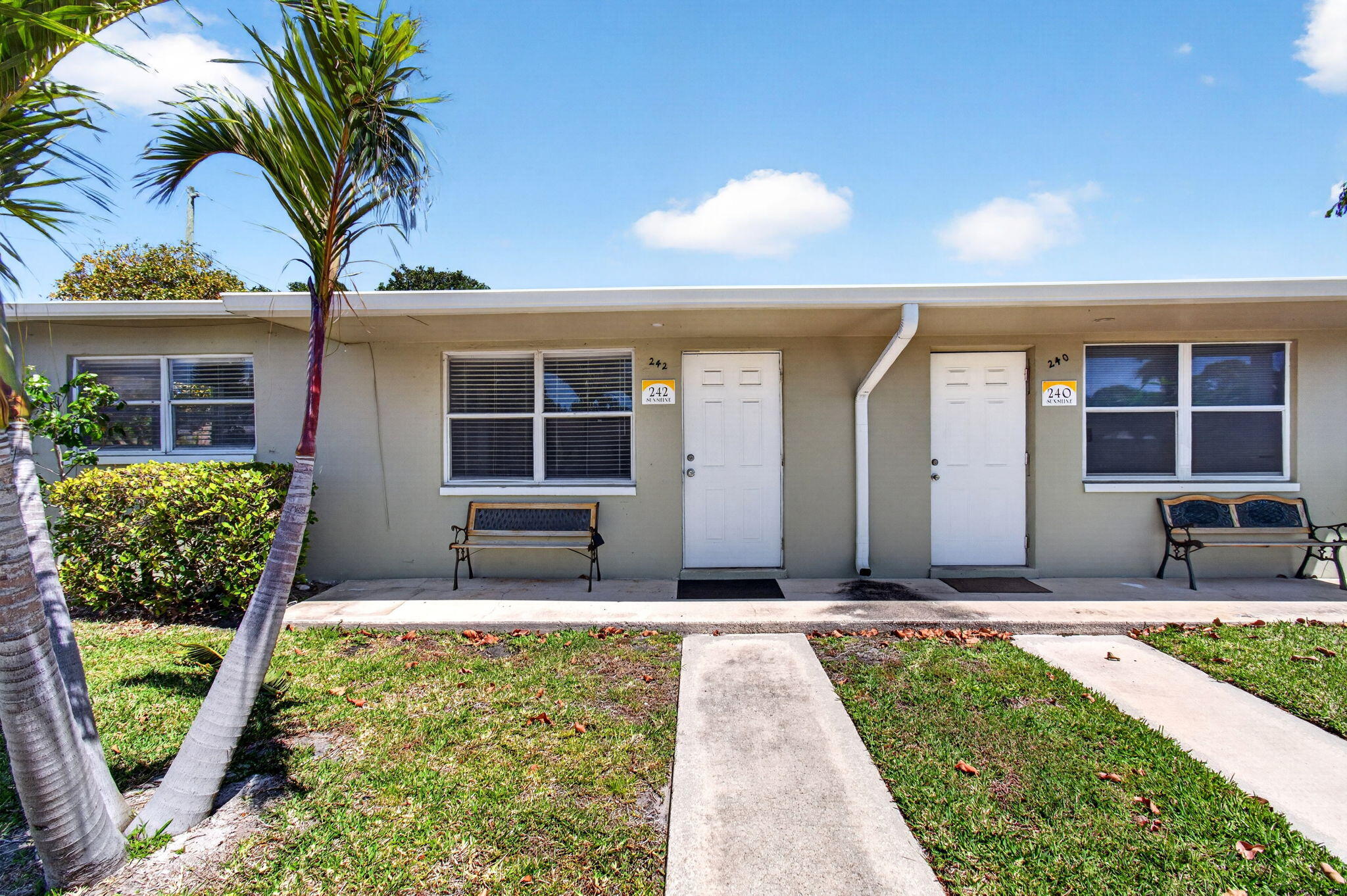240 Southwest 15th Avenue, Unit 242 Delray Beach, FL 33444 - Photo 2 of 22 10-web-or-mls-DSC_5708