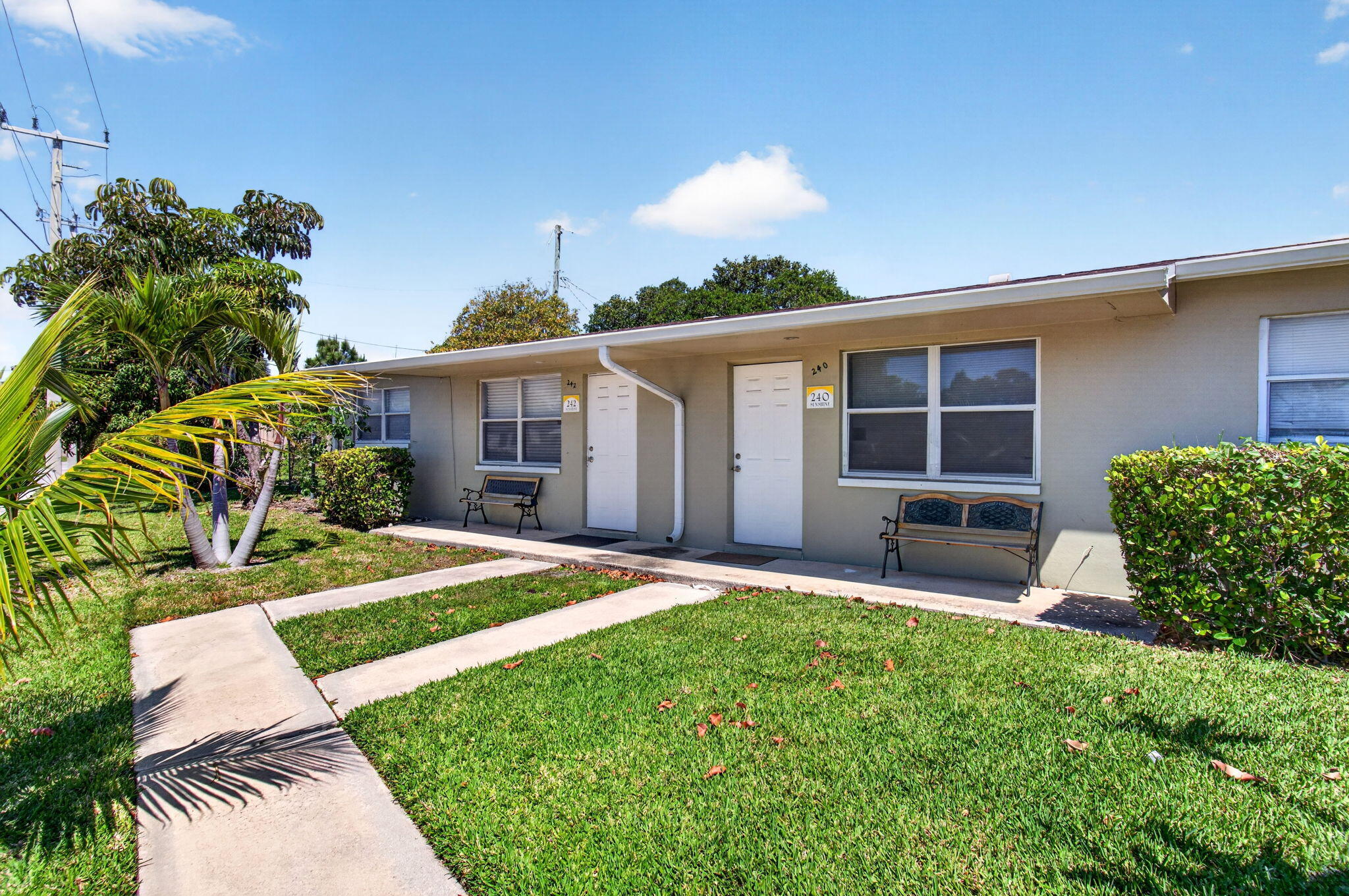 240 Southwest 15th Avenue, Unit 242 Delray Beach, FL 33444 - Photo 21 of 22 45-web-or-mls-DSC_5518