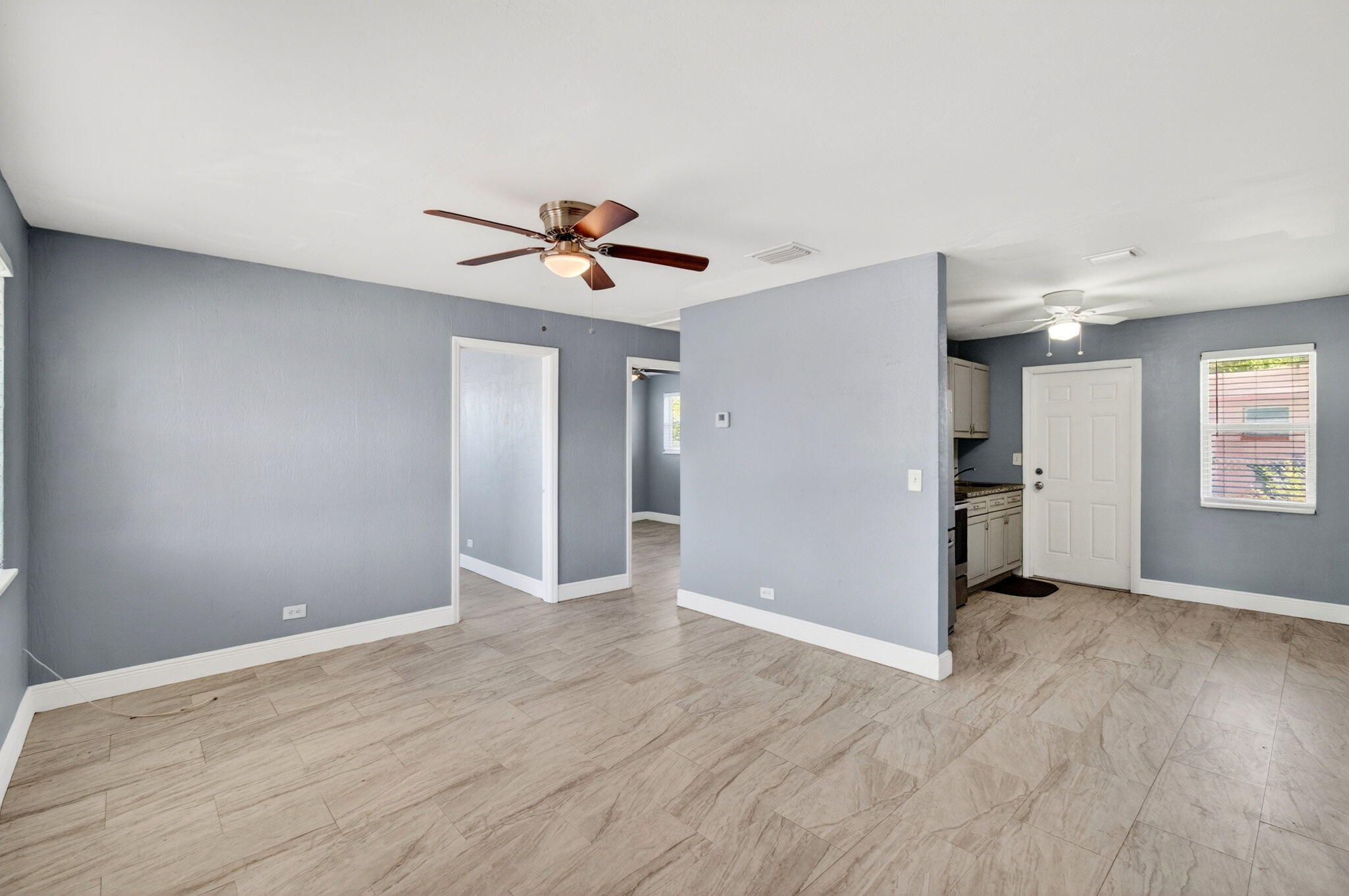 240 Southwest 15th Avenue, Unit 242 Delray Beach, FL 33444 - Photo 4 of 22 14-web-or-mls-DSC_5539