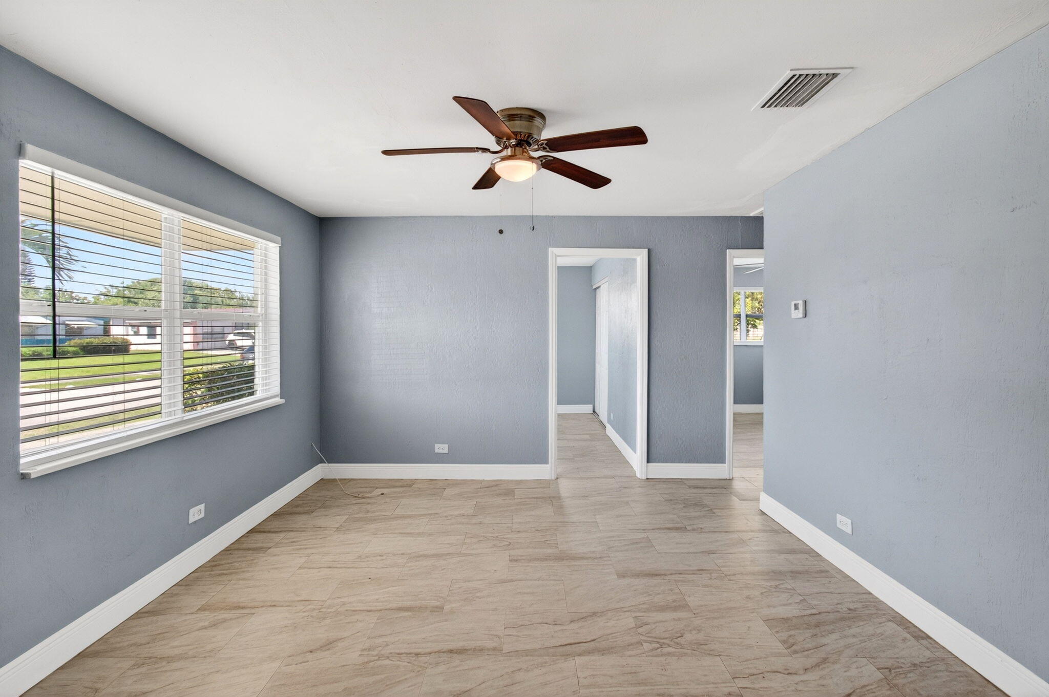 240 Southwest 15th Avenue, Unit 242 Delray Beach, FL 33444 - Photo 5 of 22 16-web-or-mls-DSC_5553