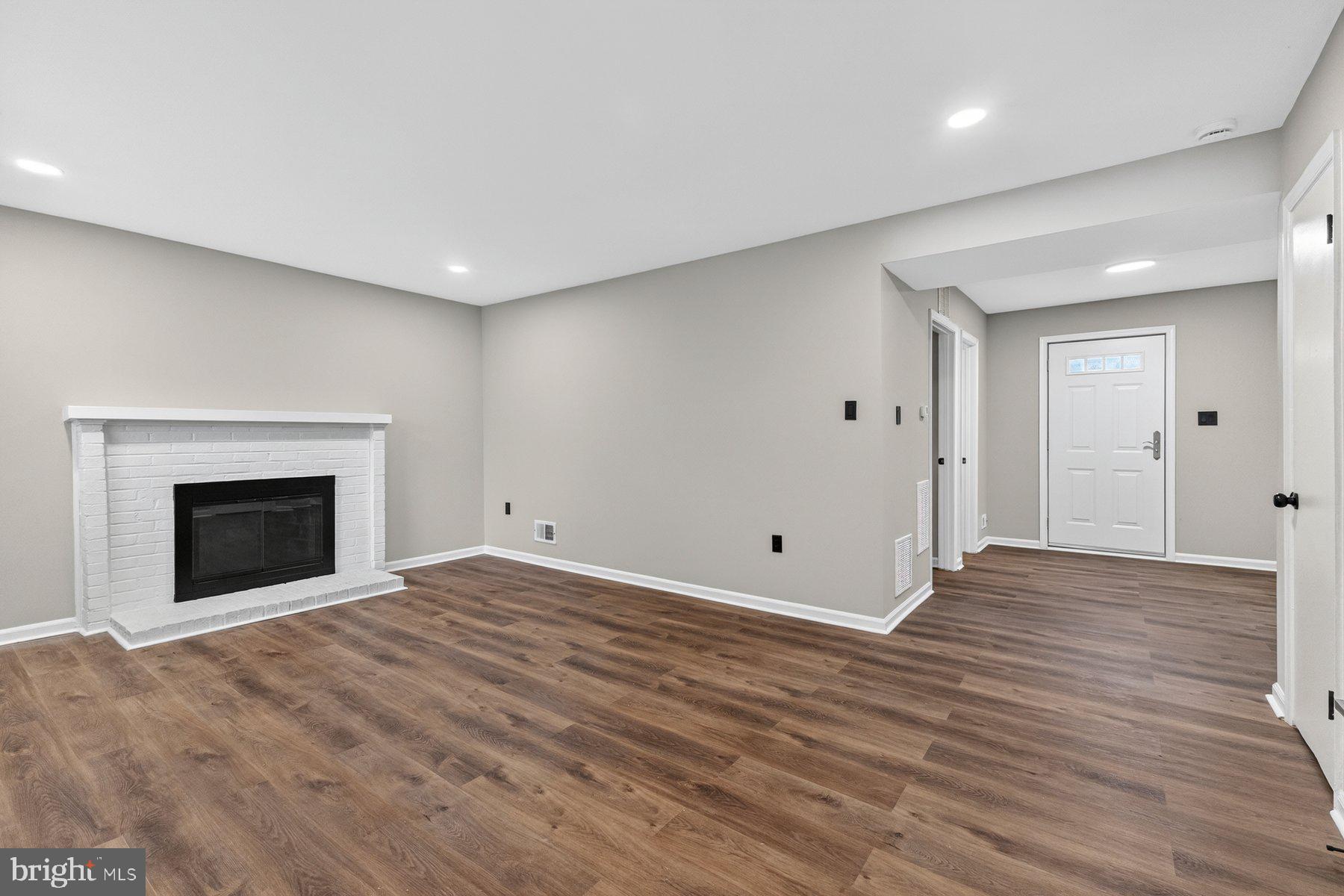 4810 A Wheeler Road Temple Hills, MD 20748 - Photo 8 of 28 Inviting space with modern charm.