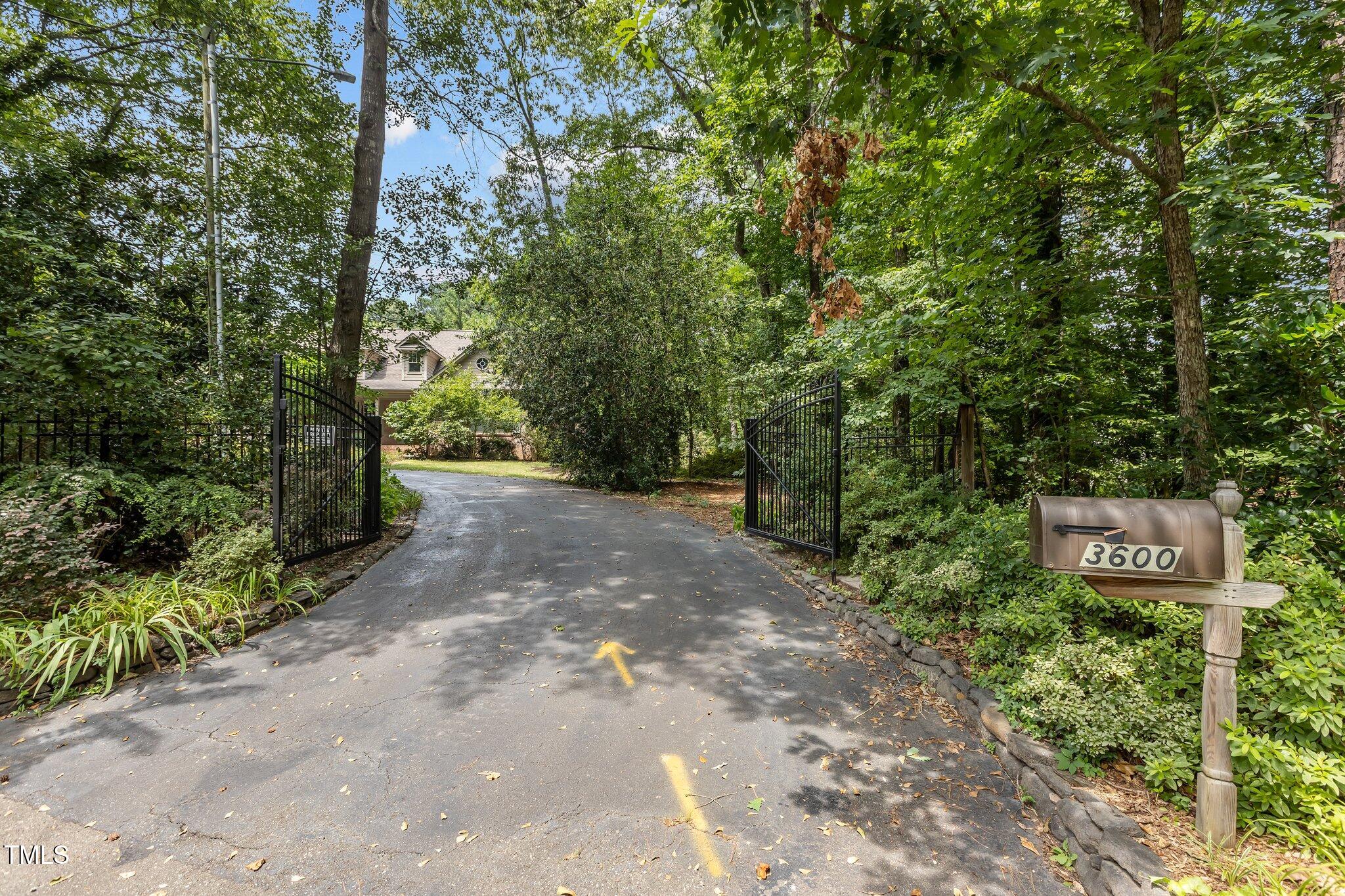 3600 Trail 23 Durham, NC 27707 - Photo 61 of 68 64-web-or-mls-2N6A6521