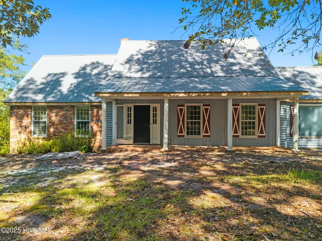 $249,000 | 245 Spivey Road, Tabor City, NC 28463