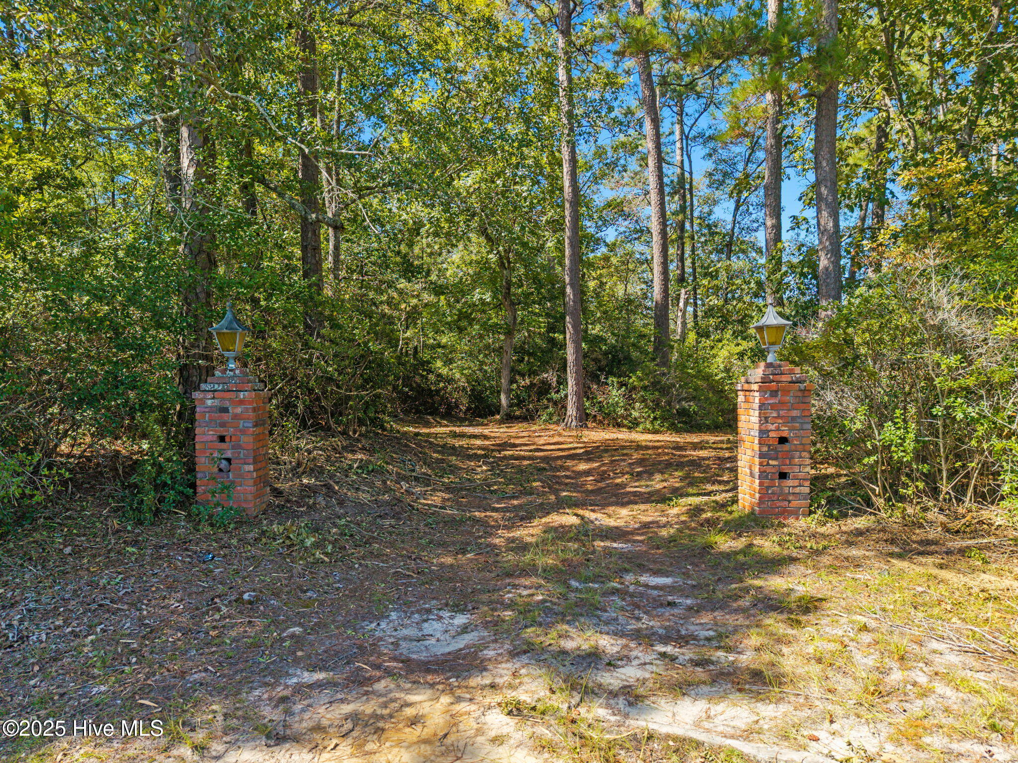 245 Spivey Road Tabor City, NC 28463 - Photo 22 of 33 19-web-or-mls-CamMediaLLC.com (24 of 26)