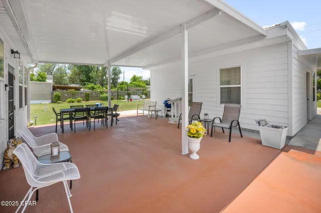 $425,000 | 221 North Cove Boulevard, Panama City, FL 32401