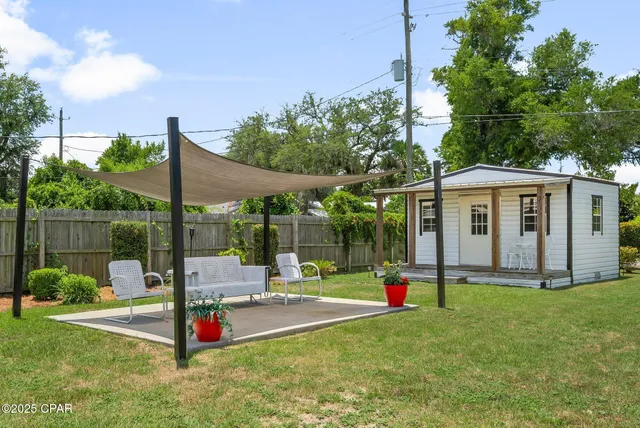 $425,000 | 221 North Cove Boulevard, Panama City, FL 32401