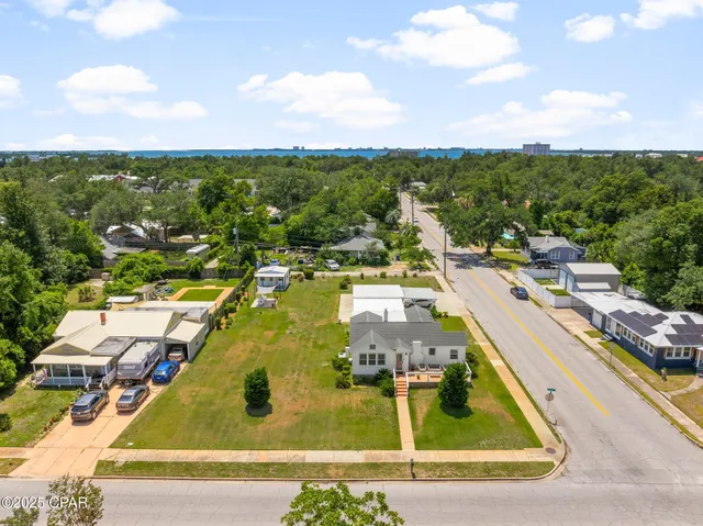 $425,000 | 221 North Cove Boulevard, Panama City, FL 32401