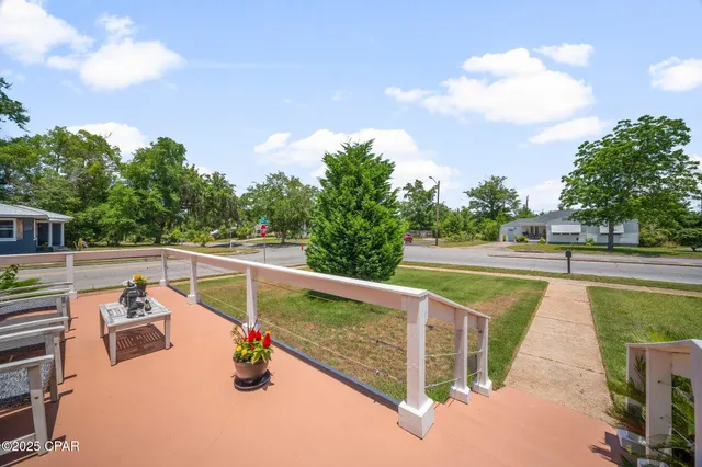 $425,000 | 221 North Cove Boulevard, Panama City, FL 32401