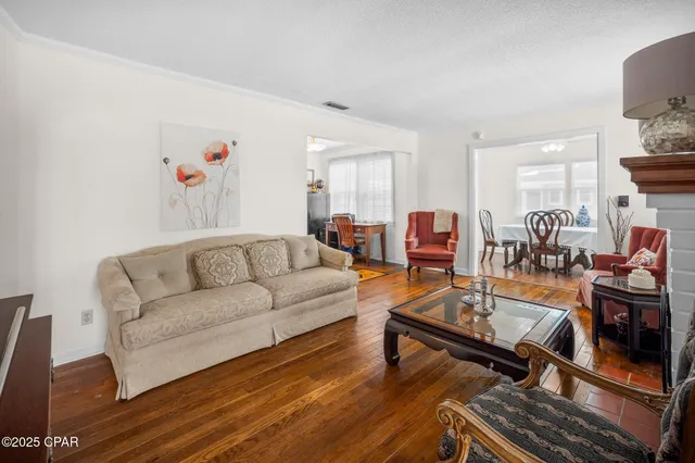 $425,000 | 221 North Cove Boulevard, Panama City, FL 32401