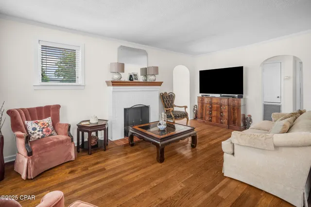 $425,000 | 221 North Cove Boulevard, Panama City, FL 32401