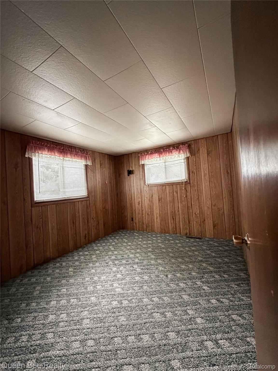 9012 Lincoln Road Harbor Beach, MI 48441 - Photo 12 of 15 Bedroom 1