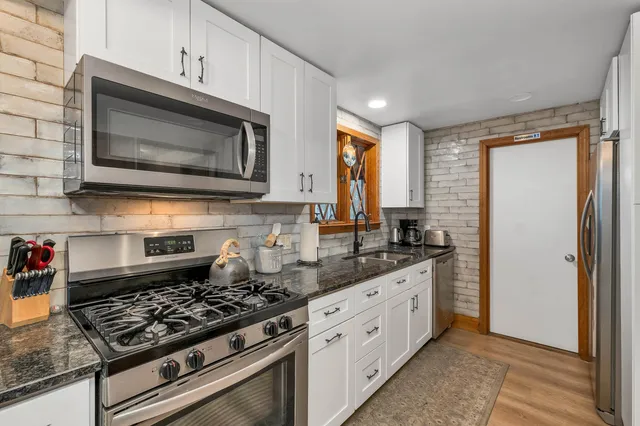 $2,200 | 6 Abbott Lane, Ossipee, NH 03864