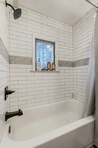 $2,200 | 6 Abbott Lane, Ossipee, NH 03864