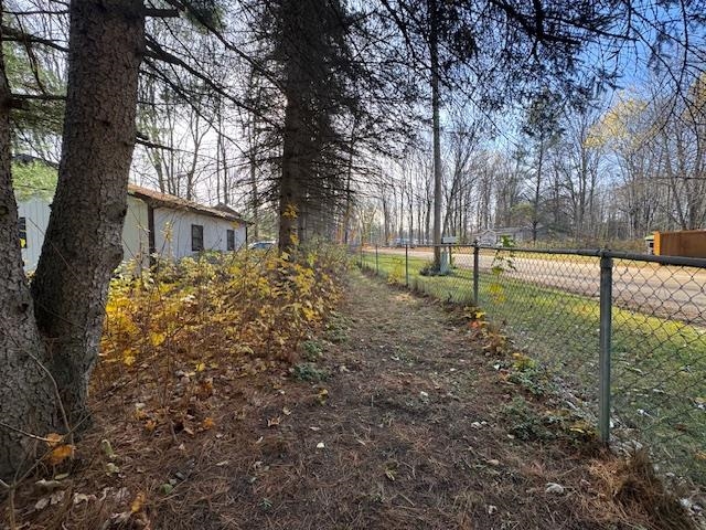 488 Autumn Road Cadillac, MI 49601 - Photo 4 of 34