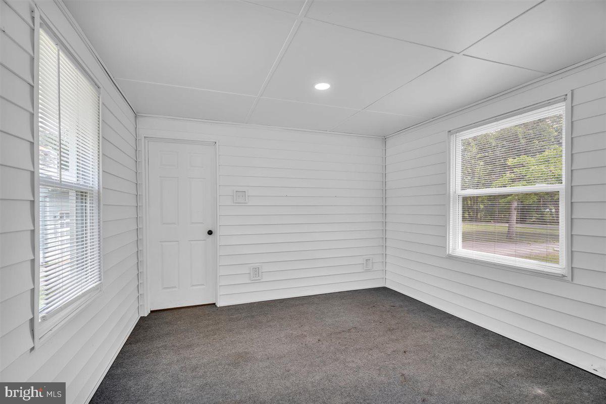 1161 Moss Mill Road Hammonton, NJ 08037 - Photo 36 of 54 Bonus Room with Large Bonus Room Closet
