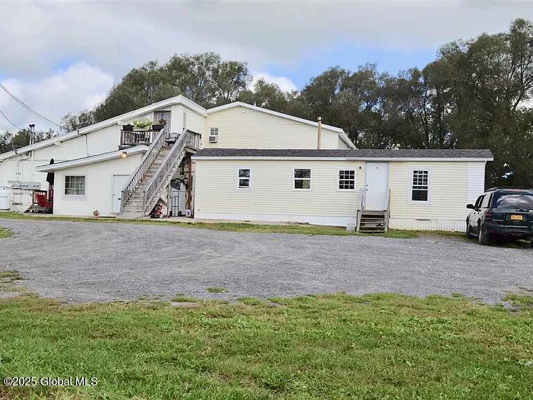 389 Mc Kay Road Perth, NY 12010 - Photo 11 of 42 ext