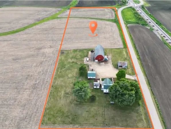 $395,000 | 15331 West Harper Road, Forreston, IL 61030