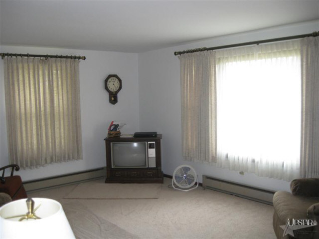 6029 West Wallen Road Fort Wayne, IN 46818 - Photo 3 of 29