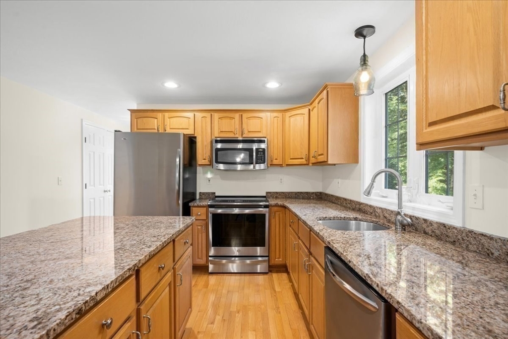 16 Orion Road Pepperell, MA 01463 - Photo 12 of 39 Gallery Image 12