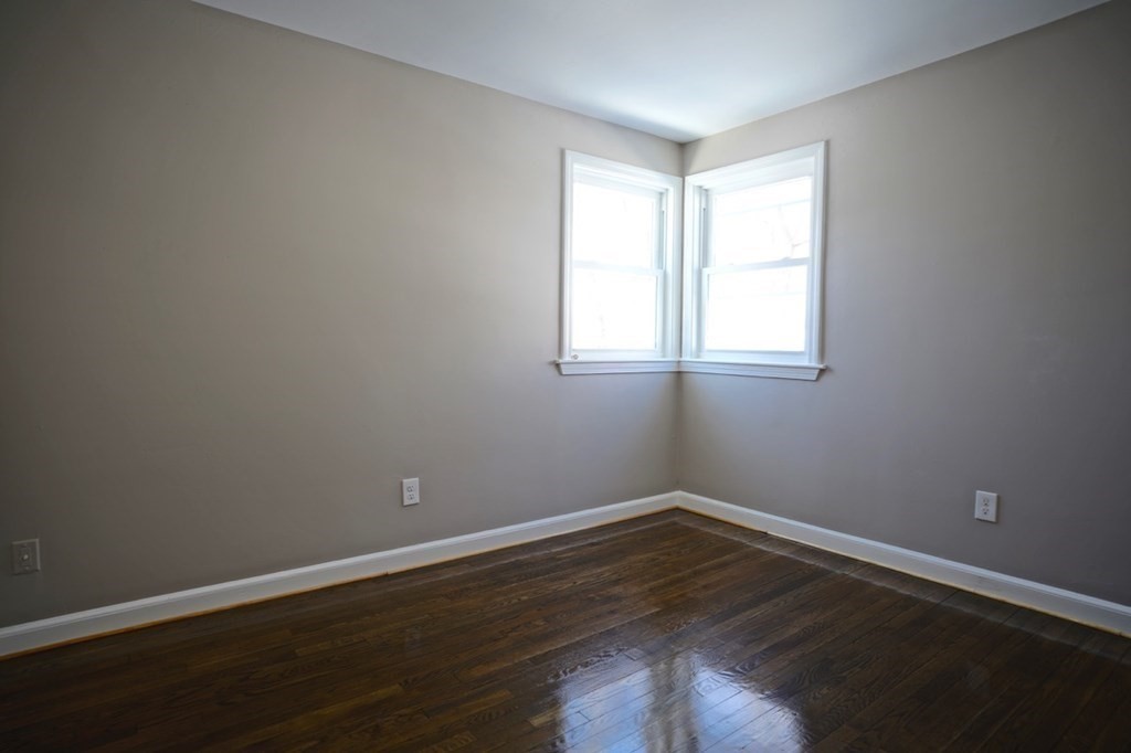 14 Sunset Road Lynn, MA 01904 - Photo 14 of 23 Gallery Image 14