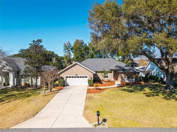 $559,900 | 19337 Spring Oak Drive, Eustis, FL 32736