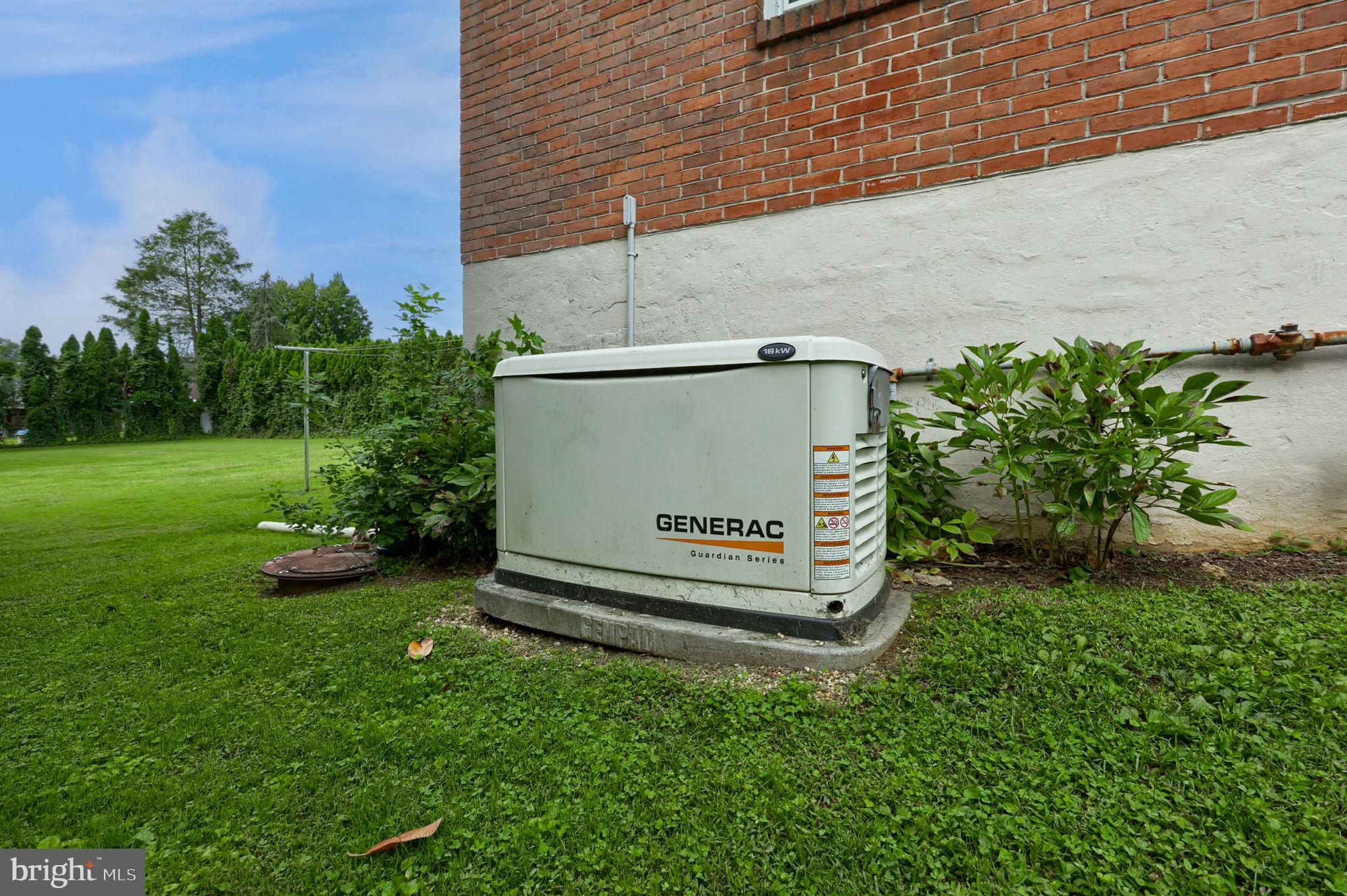 34 Wabank Road Millersville, PA 17551 - Photo 9 of 43 Back up generator