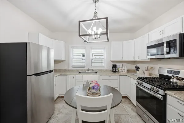 $279,900 | 42 Mineral Springs Road, Buffalo, NY 14210
