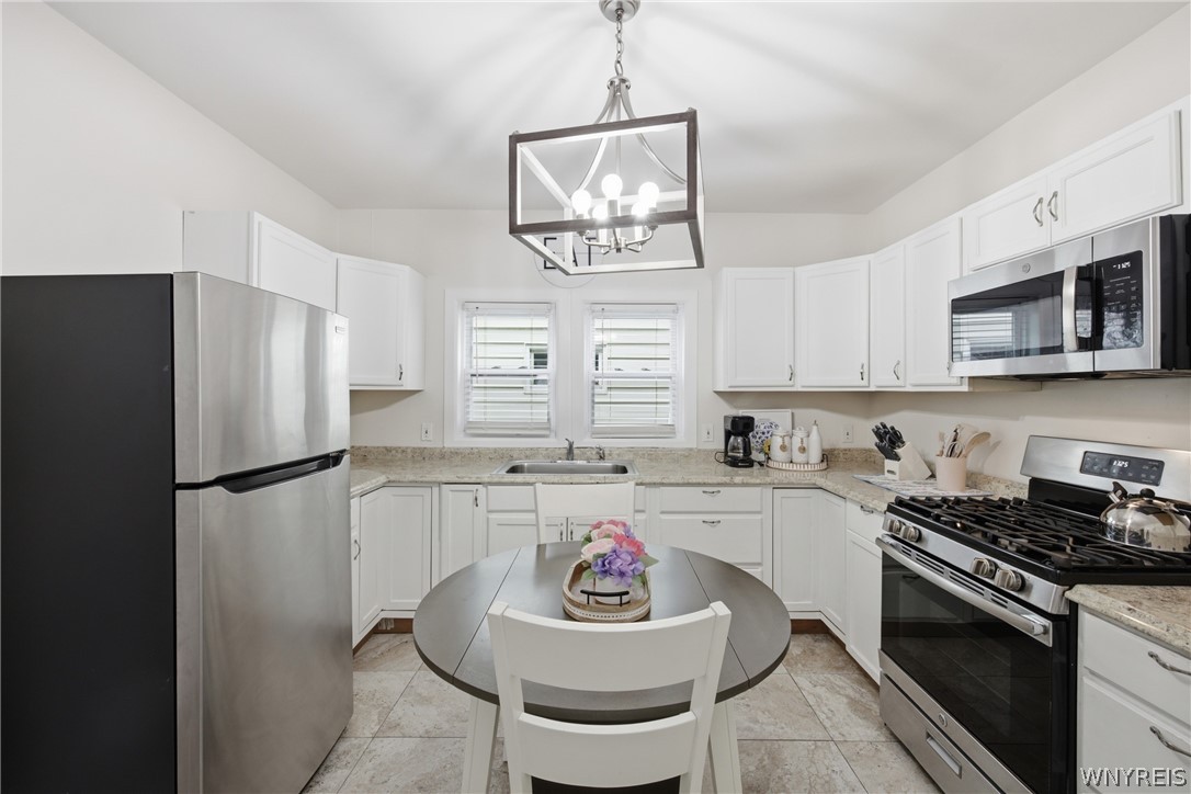 42 Mineral Springs Road Buffalo, NY 14210 - Photo 12 of 37