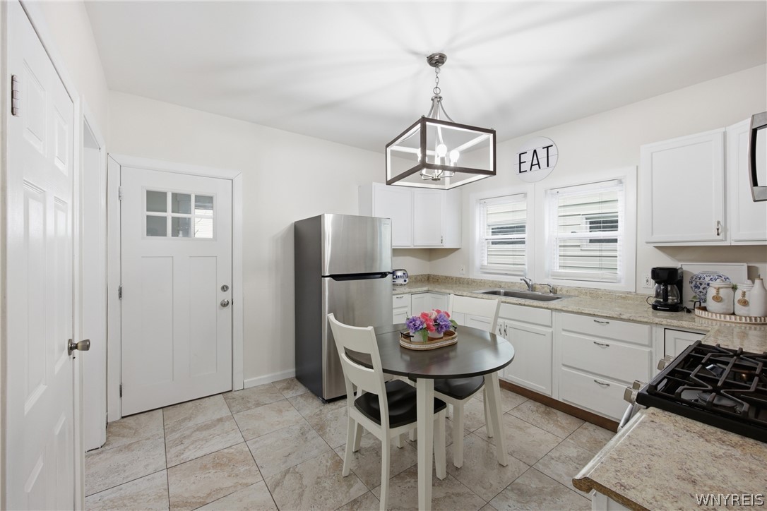 42 Mineral Springs Road Buffalo, NY 14210 - Photo 13 of 37