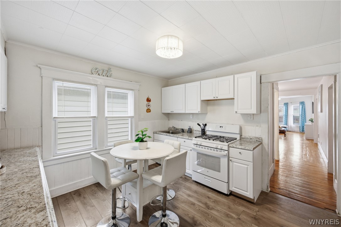 42 Mineral Springs Road Buffalo, NY 14210 - Photo 22 of 37