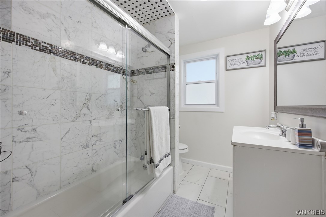 42 Mineral Springs Road Buffalo, NY 14210 - Photo 10 of 37