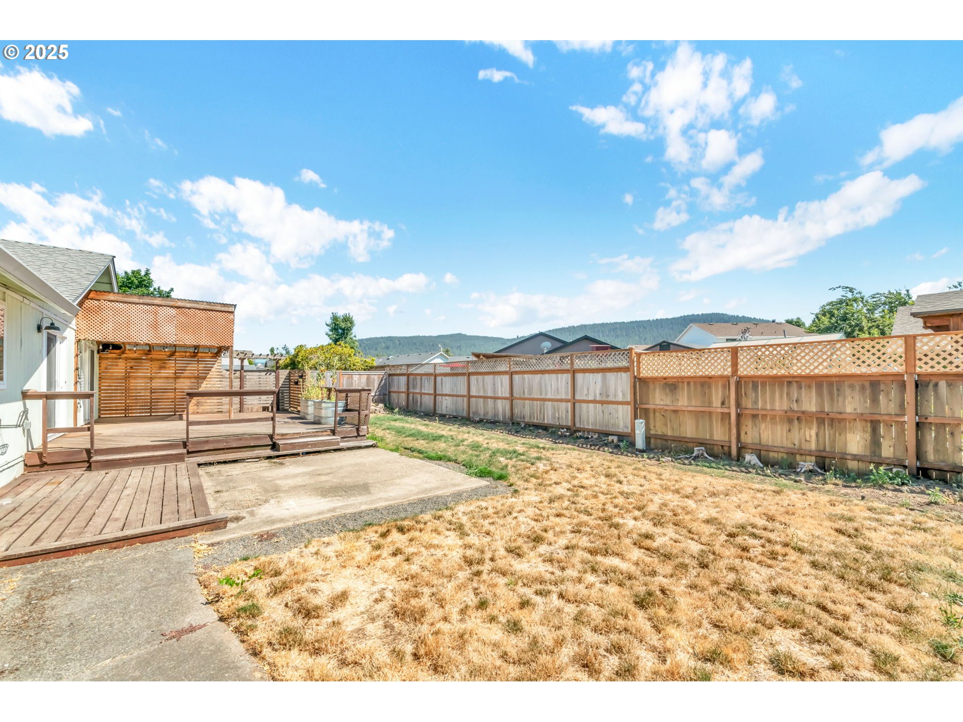 6781 F Street Springfield, OR 97478 - Photo 40 of 48 a view of a backyard