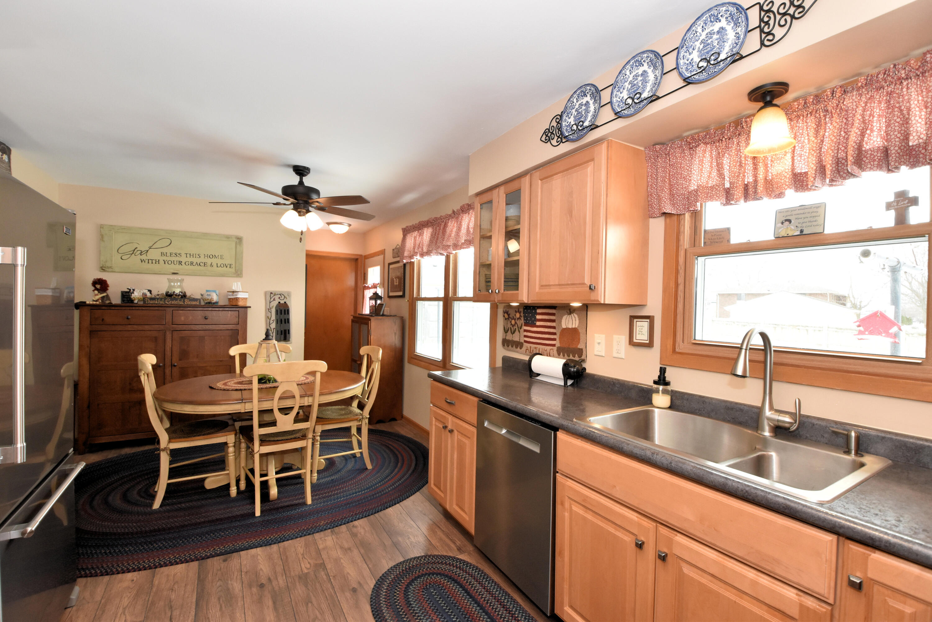6805 Ranger Drive Mount Pleasant, WI 53406 - Photo 14 of 28 Kitchen