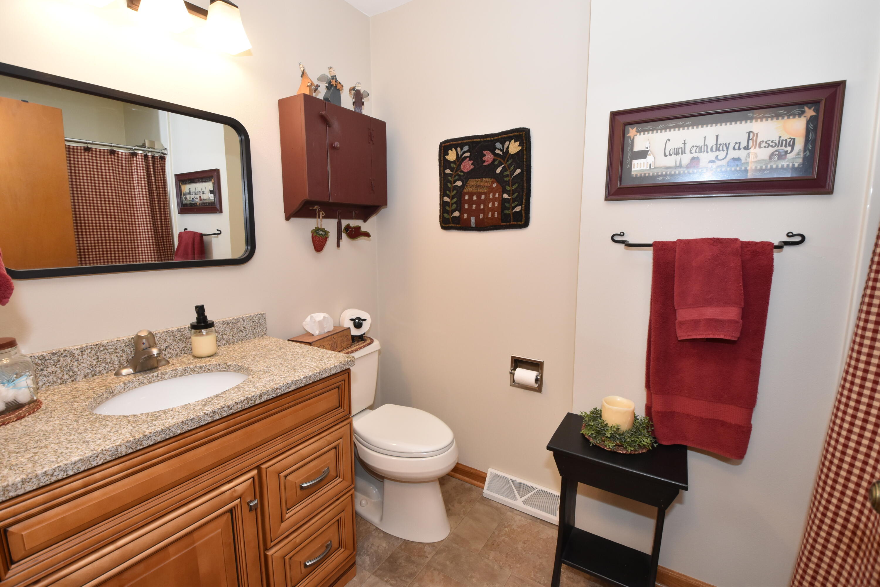 6805 Ranger Drive Mount Pleasant, WI 53406 - Photo 21 of 28 Main Bath