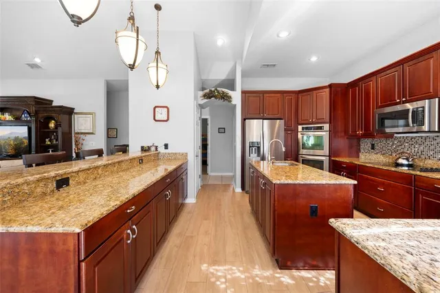 $970,000 | 11200 Woodland Waters Boulevard, Weeki Wachee, FL 34613