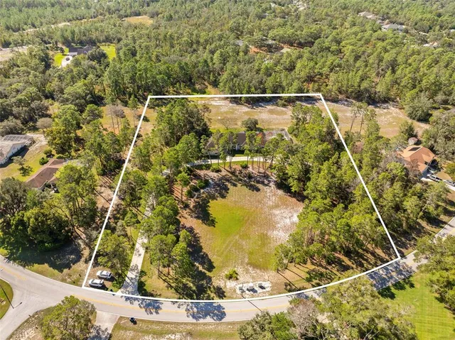 $970,000 | 11200 Woodland Waters Boulevard, Weeki Wachee, FL 34613