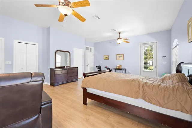 $970,000 | 11200 Woodland Waters Boulevard, Weeki Wachee, FL 34613