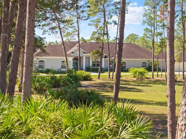 $970,000 | 11200 Woodland Waters Boulevard, Weeki Wachee, FL 34613