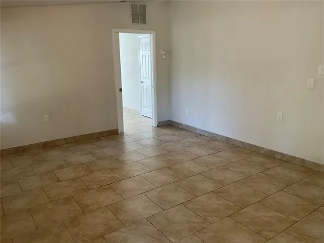 $2,195 | 39211 Coot Drive, Eustis, FL 32736