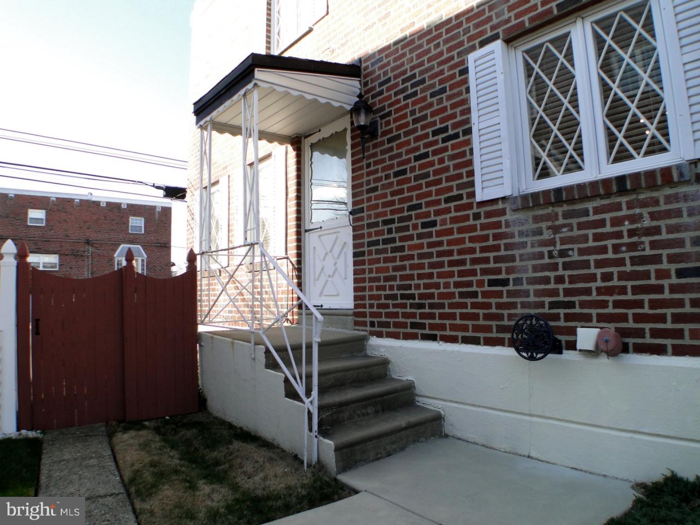 166 Ridgefield Road Philadelphia, PA 19154 - Photo 3 of 24