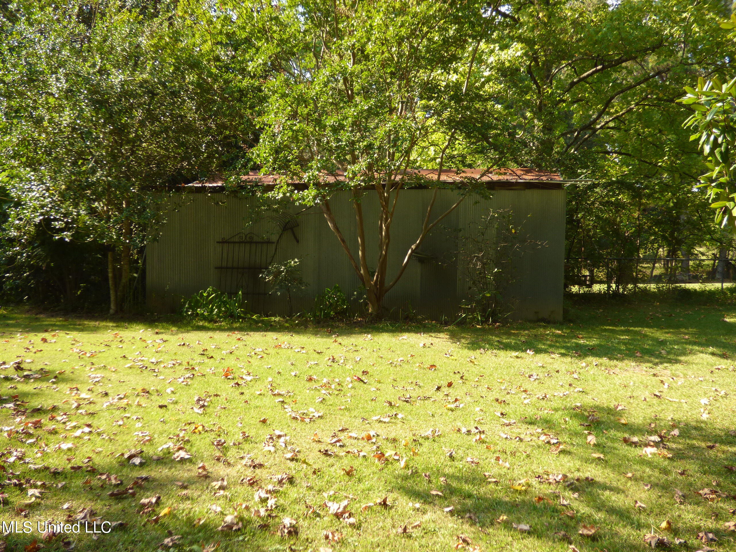 131 Minton Road Byhalia, MS 38611 - Photo 28 of 35 P1320375