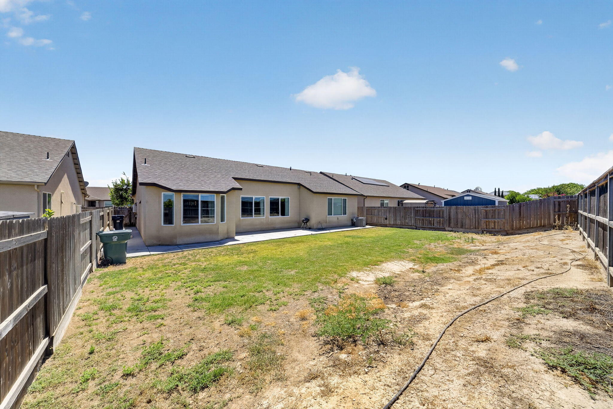 3272 Spring Sails Avenue Tulare, CA 93274 - Photo 37 of 43