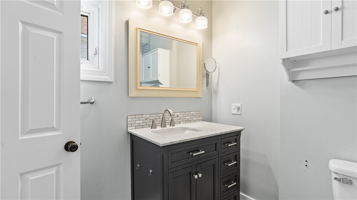 814 West Shore Road Warwick, RI 02889 - Photo 21 of 48