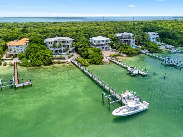$9,950,000 | 104 Coastal Drive, Key Largo, FL 33037